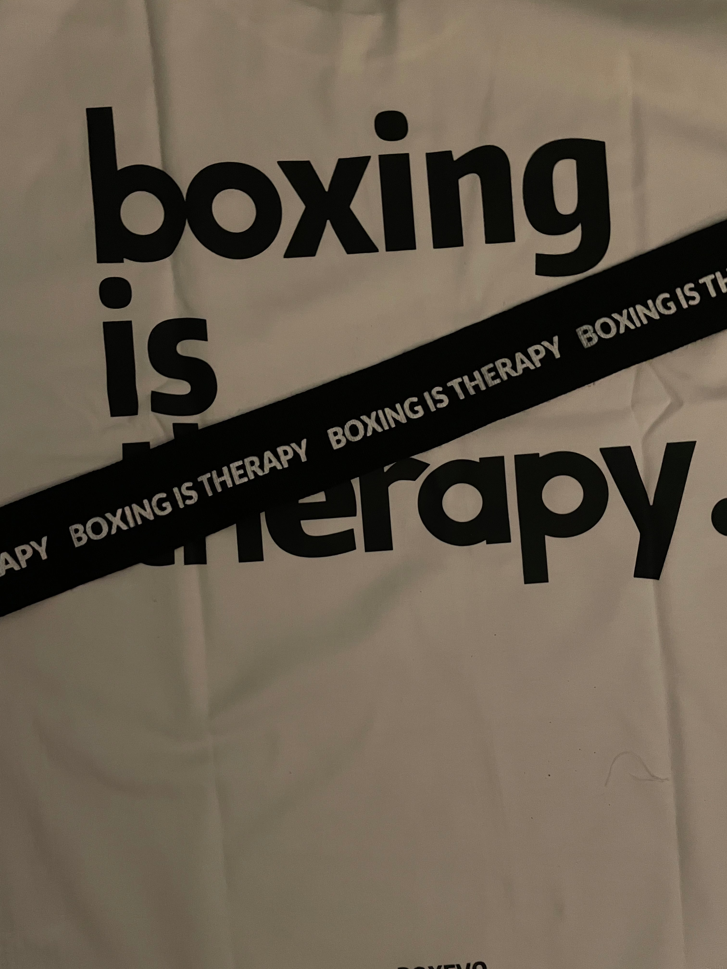 "BOXING IS THERAPY" - BOXBANDAGEN 4.5m