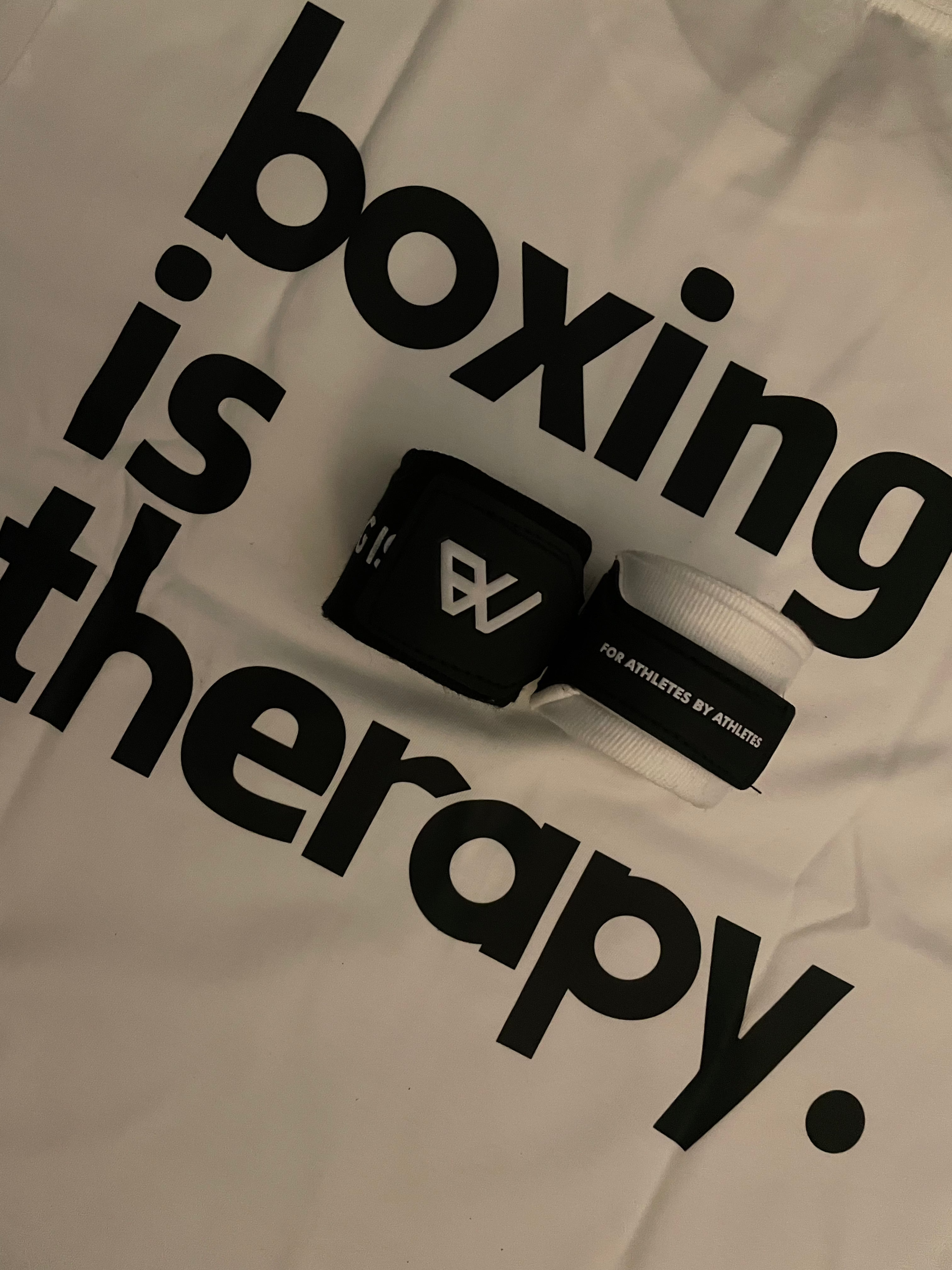 "BOXING IS THERAPY" - BOXBANDAGEN 4.5m